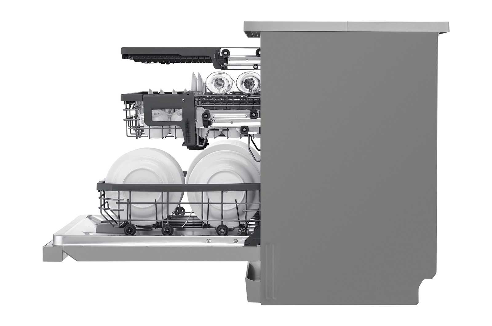 side door open with vessels