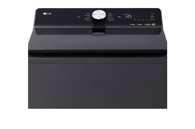 بلوزة بيج مع طبقة رقمية على غسالة LG، تمثل ميزة اكتشاف قماش عبر AI Wash.