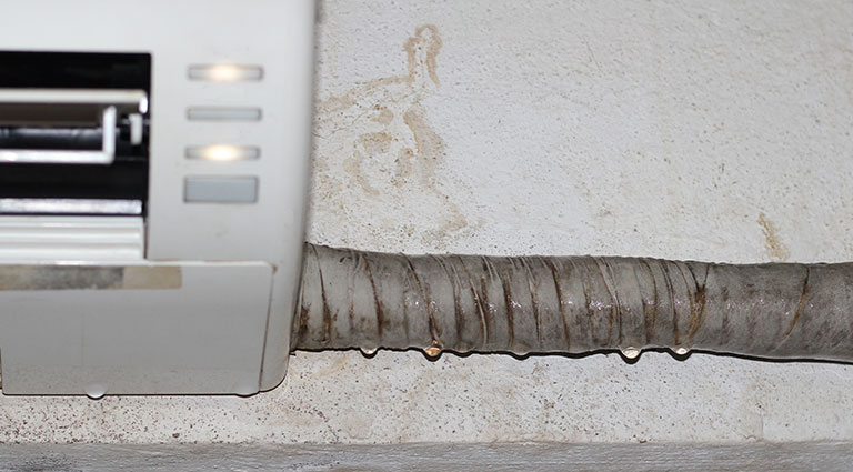 Condensation on pipes