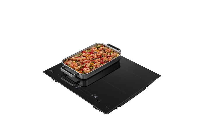 Right perspective side view of the Induction Cooktop with utensil