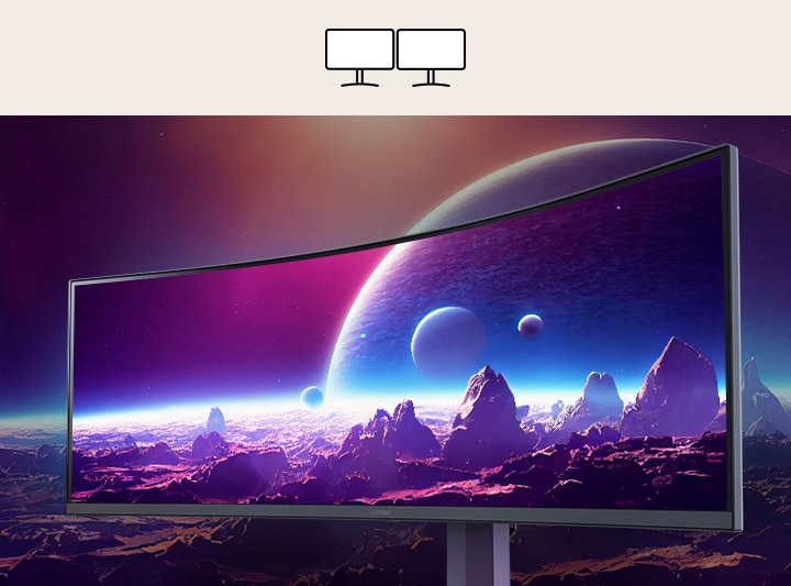 The video shows two monitor pictograms merged into one 32:9 wide monitor.