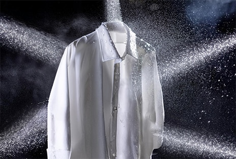 An image of spraying water onto shirts with five jets spray