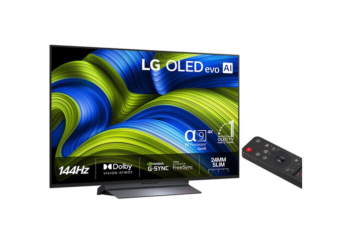 Något vinklad vy av LG OLED evo AI C5 4K Smart TV.