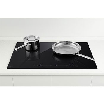 Induktionshäll 80 cm med en Flex-zon samt 2 zoner och Boost-funktion