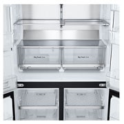 Bottom tray view without food