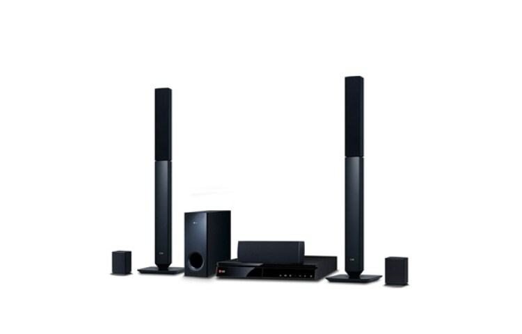 Vy framifrån av 5.1-KANALS 3D-HEMMABIOSYSTEM. SMART BLU-RAY OCH DLNA. TALLBOYHÖGTALARE FRAM. 5 SEKUNDERS STARTTID. BH6440P