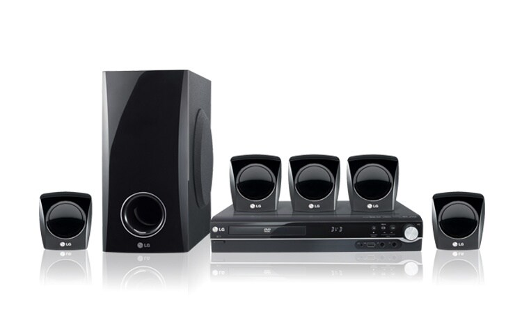 Vy framifrån av LG 5.1 DVD-hemmabiosystem HT303SU