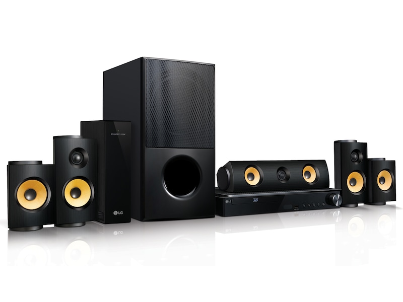 LG 5.1-kanals Smart Home Cinema 3D Blu-ray™-/ DVD-hemmabiosystem, LHB725W