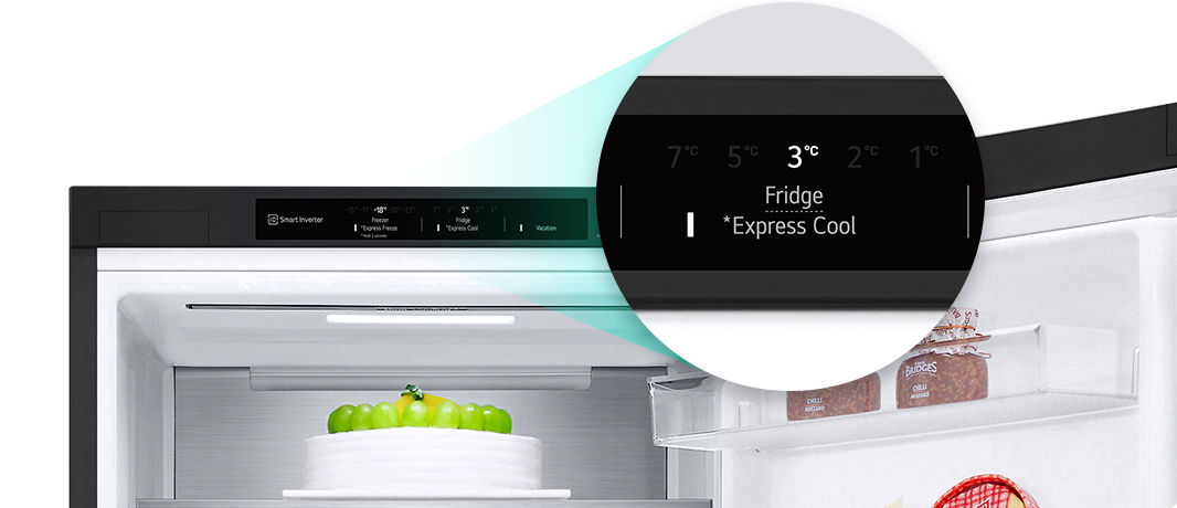 Närbild på Express Cool-knappen som finns på displayen av kylskåpet.
