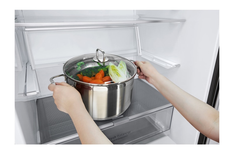 LG 1.86M 341L Kombinerad kyl/frys(Matte Black) - Energiklass D, Door Cooling™, GBB71MCEGN
