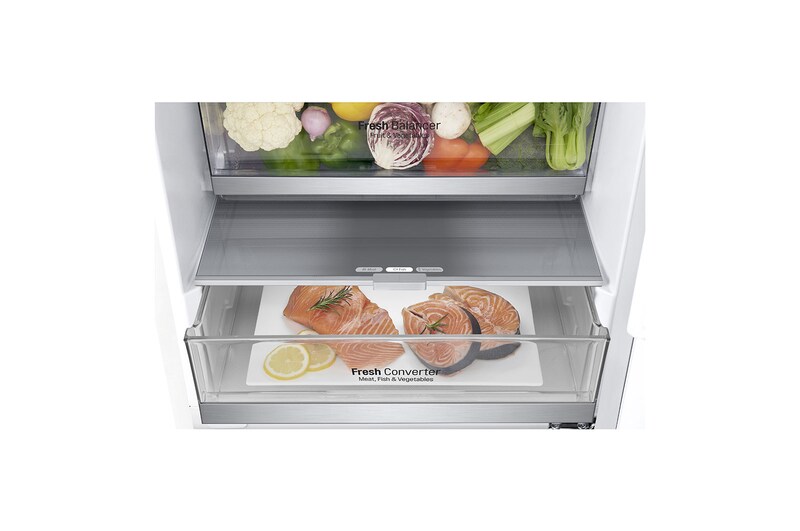 LG 2.03M 384L Kombinerad kyl/frys(Vit) - Energiklass E, Door Cooling™ och Smart Diagnosis™ med Wi-Fi, GBB72SWDZN