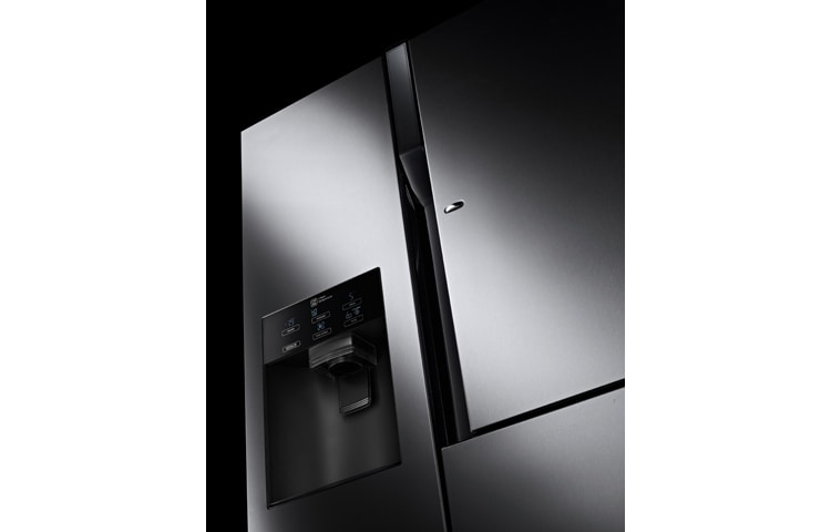 LG Avfrostningsfritt och side-by-side-skåp med dörr-i-dörr och dispenser för vatten och is (Nettovolym 614 liter), GS9366PZQVD