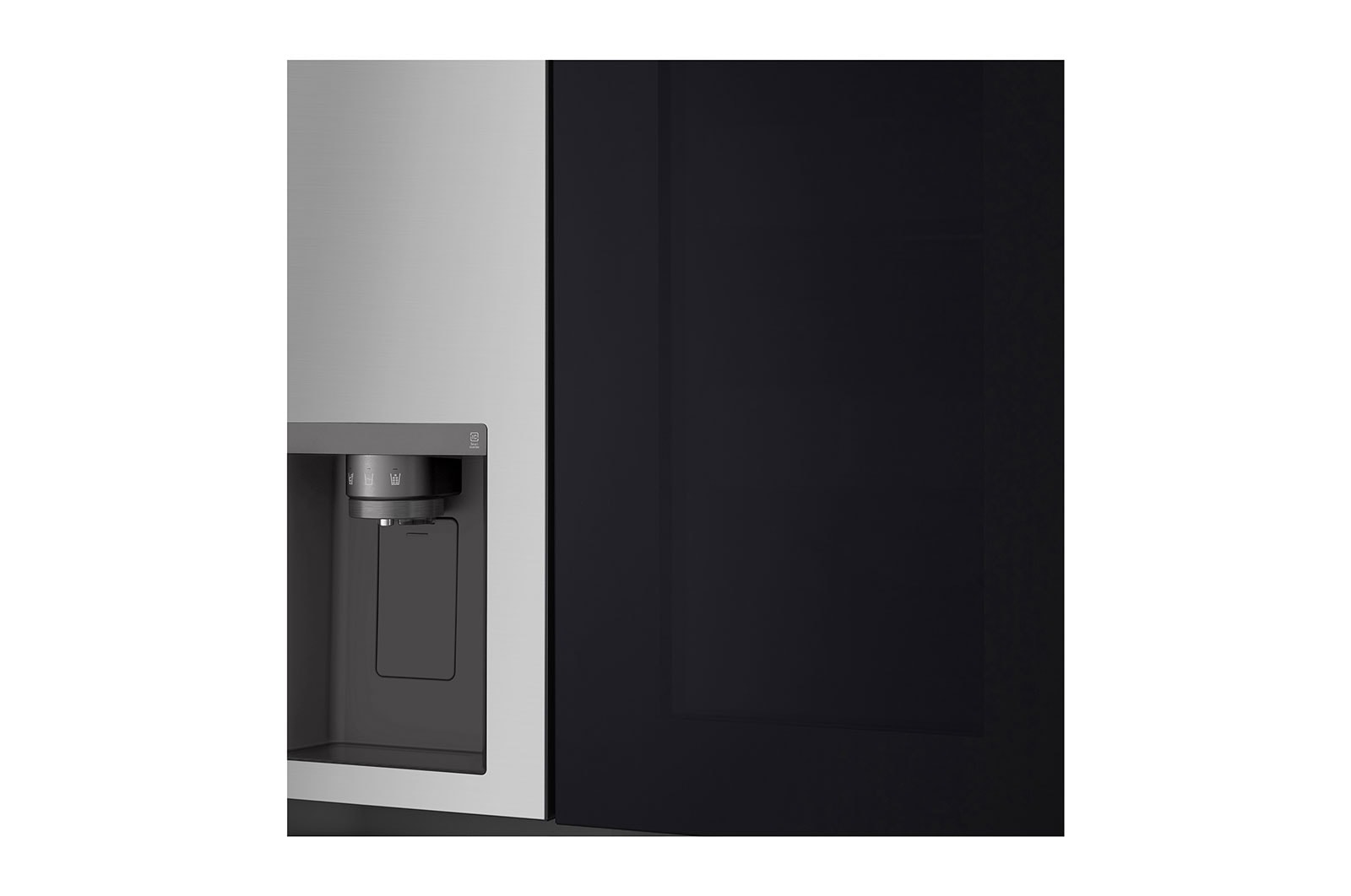 LG 635L InstaView™ Side by Side (Prime Silver), Energiklass D, Vatten/is via röranslutning, Smart Diagnosis™ med Wi-Fi, GSGV80PYLD