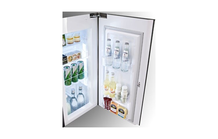 LG Avfrostningsfritt och side-by-side-skåp med dörr-i-dörr och isdispenser (Nettovolym 596 liter), GSJ976NSBZ