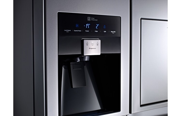 LG Avfrostningsfritt och  Side-by-Side skåp med isdispenser och minibar (Nettovolym 540 liter), GSP545NSQZ