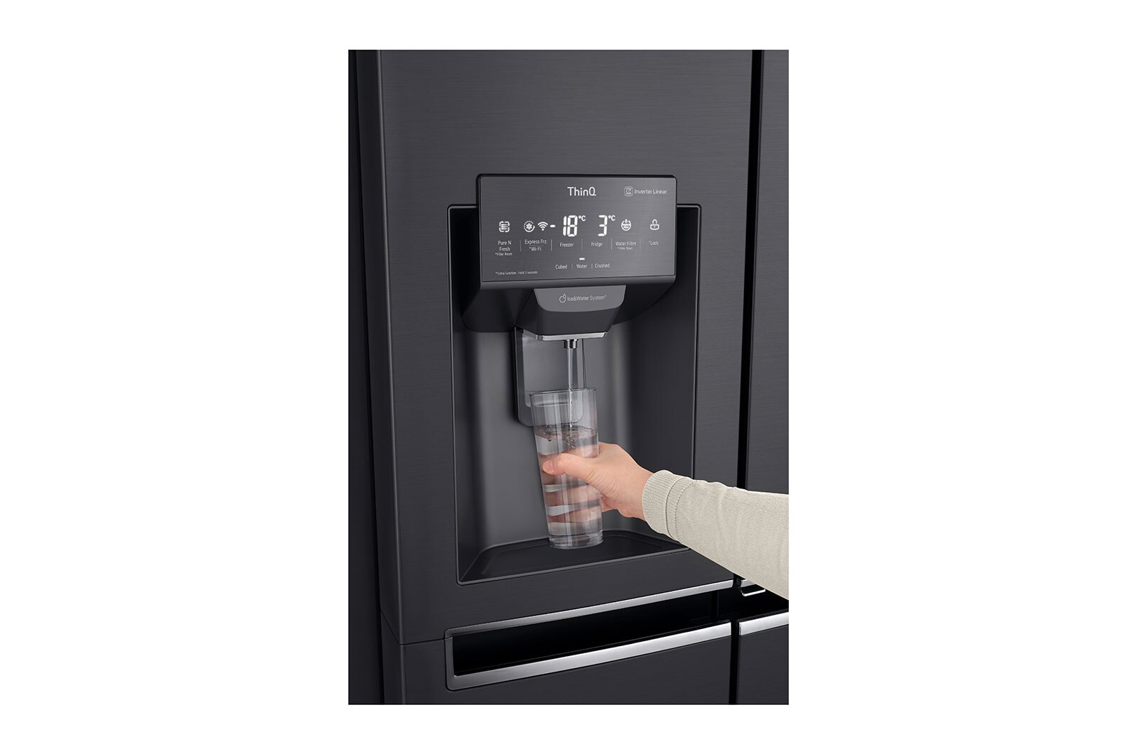 LG 625L InstaView Door in Door™ Side by Side (Matte Black) - Energiklass E, Vatten/is med röranslutning, Smart Diagnosis™ med Wi-Fi, GSX960MCCE