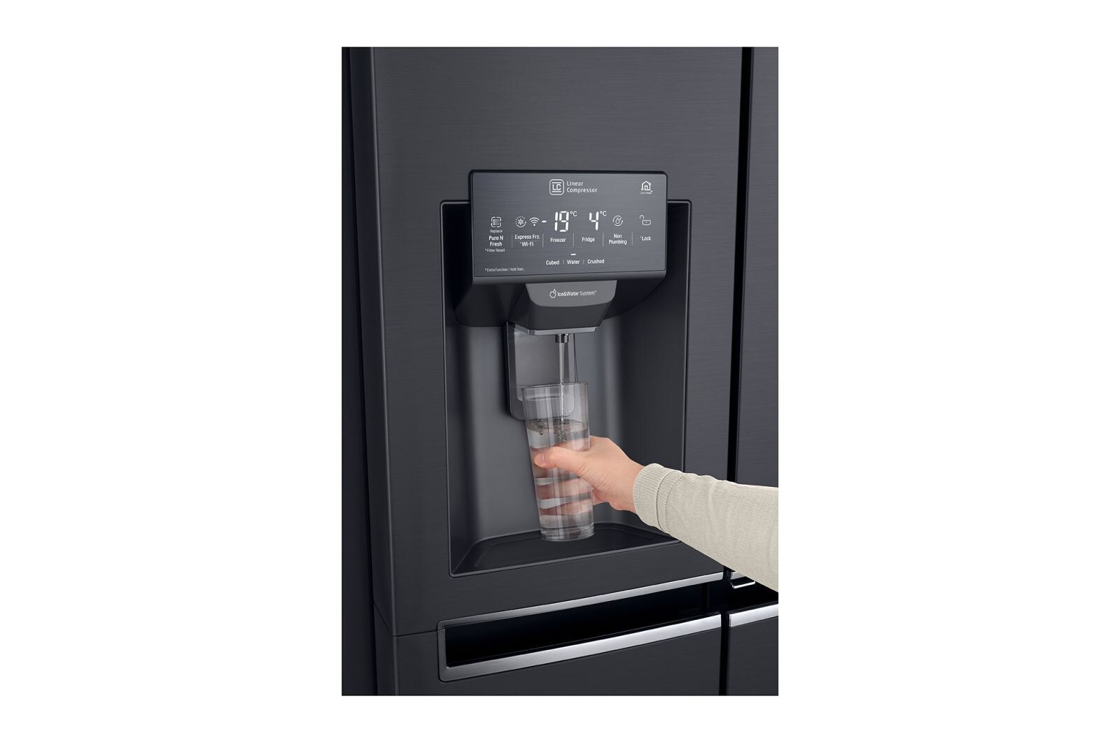 LG 625L InstaView Door in Door™ Side by Side (Matte Black) - Energiklass F, Vatten/is via röranslutning, Smart Diagnosis™ med Wi-Fi, GSX960MCVZ