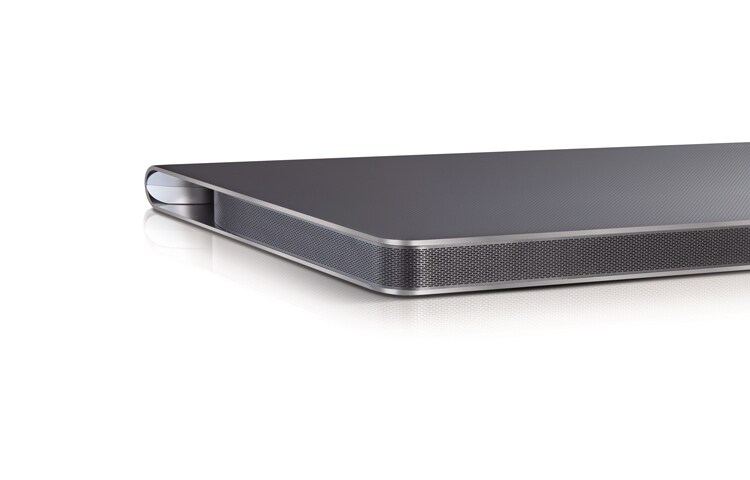 LG SoundPlate™ ger dig en förbättrad ljudupplevelse från din platt-TV i en diskret och slimmad design. På endast 35 mm får du ett fylligt och djupt 4.1-ljud med dubbla inbyggda subwoofers. Enkel att montera, antingen trådlöst eller med en enda kabel, får du ett komplett ljudsystem utan trassel., LAP341N