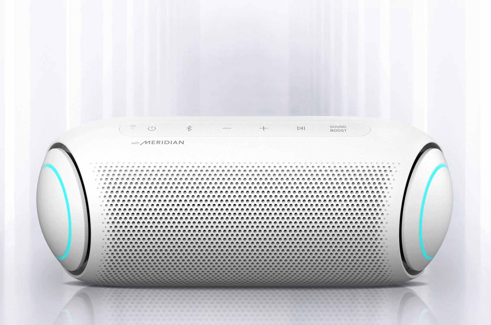 Vy framifrån av LG XBOOMGo PL7W PL7W