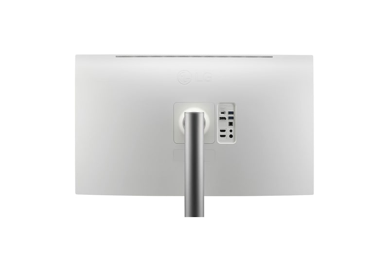 LG 32" UHD 4K Nano IPS-skärm med automatisk självkalibrering, 32UQ85R-W