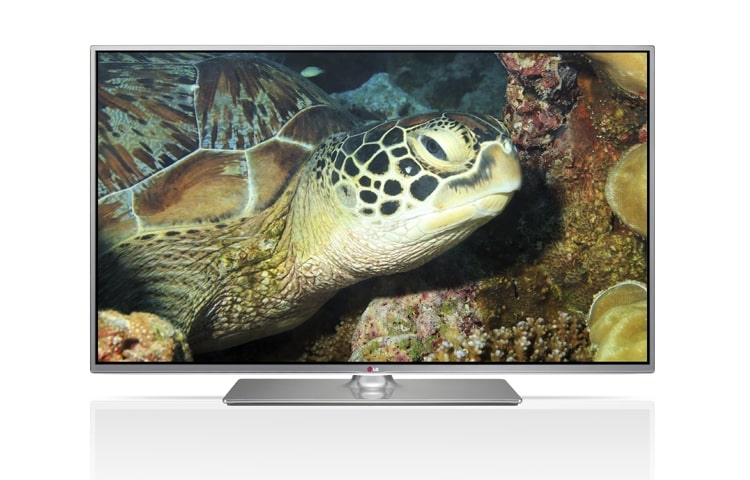 Vy framifrån av 47 tums SMART TV med bakbelyst LED-skärm, 0,9 GHz dual core-processor och 1,25 GB RAM. Cinema3D, Wi-Fi och DLNA. 47LB650V