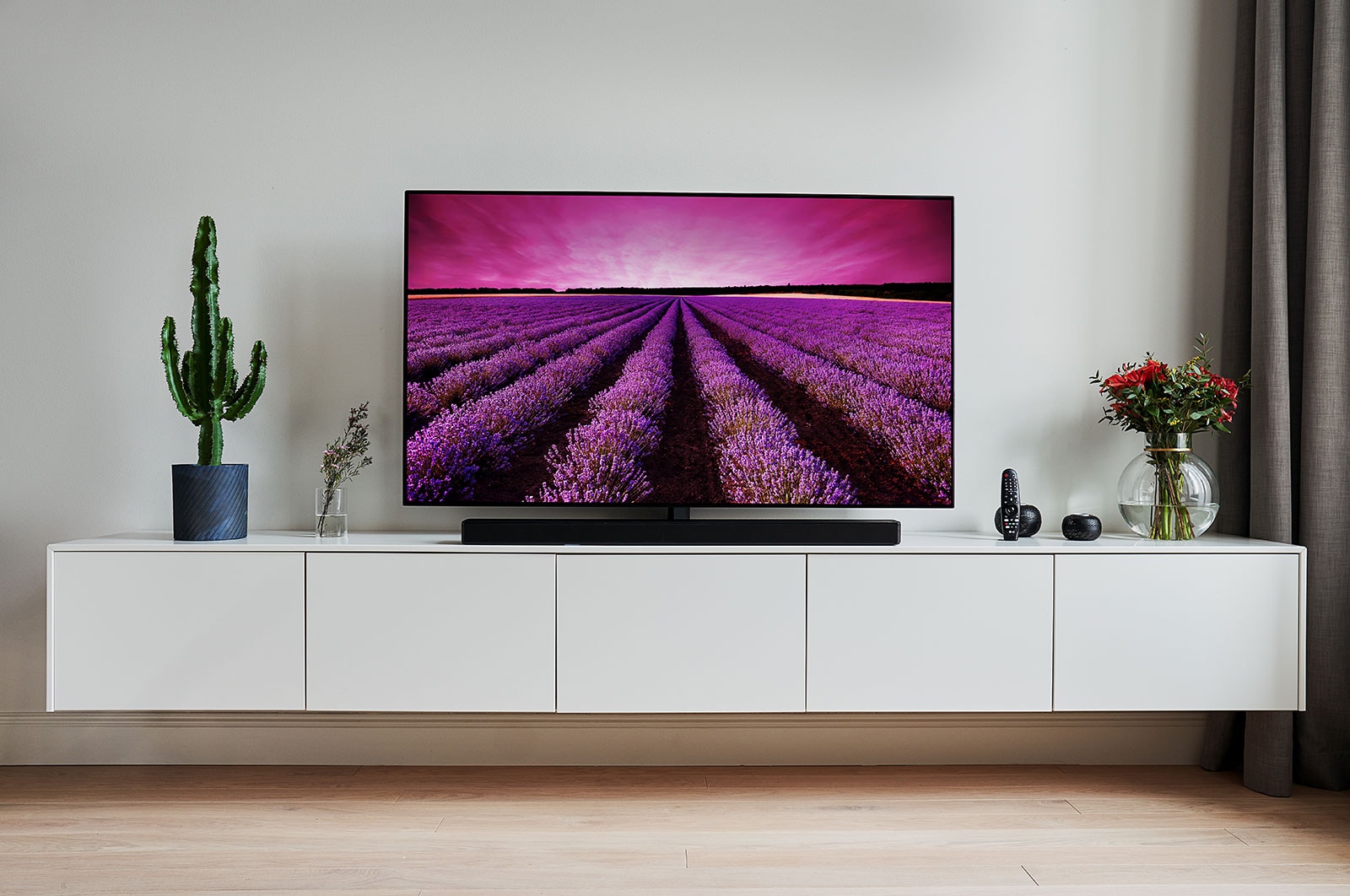 LG NanoCell TV- 55”, 55SM9010PLA