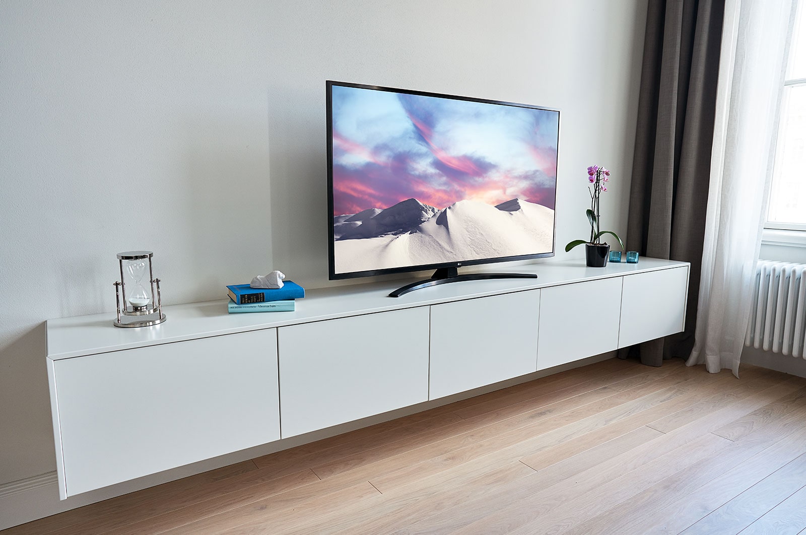LG Ultra HD 4K TV - 65”, 65UM7450PLA