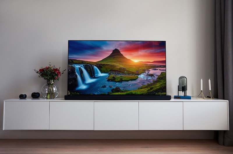 LG OLED 4K TV - 65", OLED65C9PLA