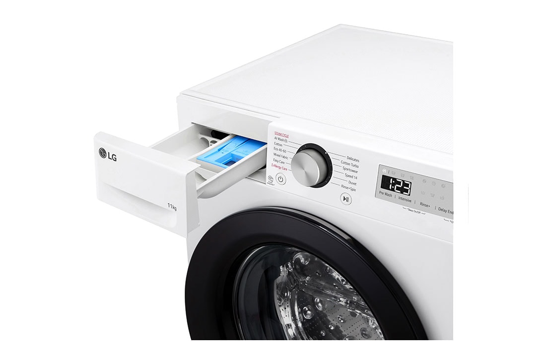 LG 11 kg Tvättmaskin(Vit) - Steam, Energiklass A, AI DD™ och Smart Diagnosis™, F4Y5EYP6W0F
