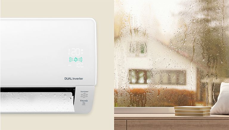 an air conditioner that controls the humidity of the house
