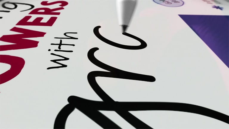 The animation shows the soft touch and details of the stylus pen.