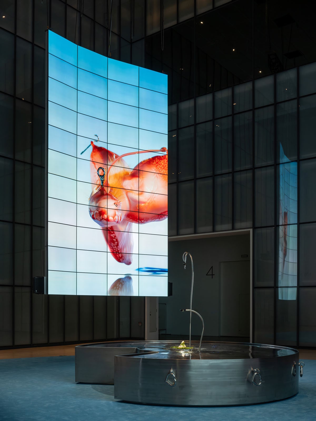 mmca-x-lg-oled-series
