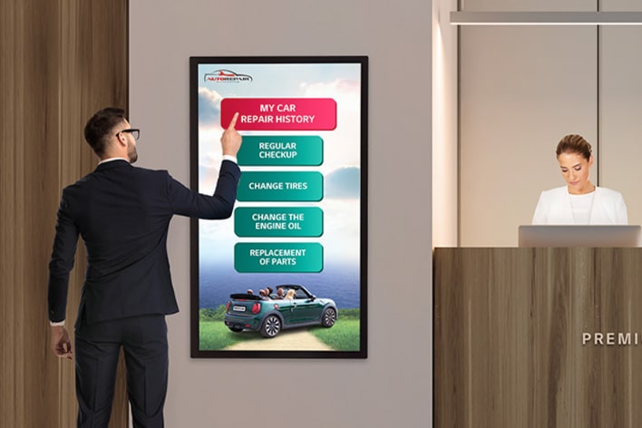 Displaying various types of signage, including large outdoor LEDs, window-facing displays, touch-enabled signage, and high-brightness signage. While different types of signage might require different solutions for management, using LG SuperSign CMS enables the simultaneous management of various types of LG signage products through a single solution.