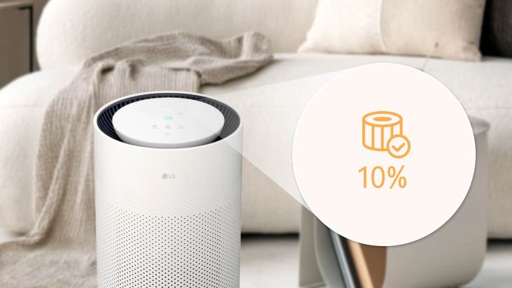 Video showcasing LG air purifier's filter reminder feature, notifying users when it's time to replace the filter