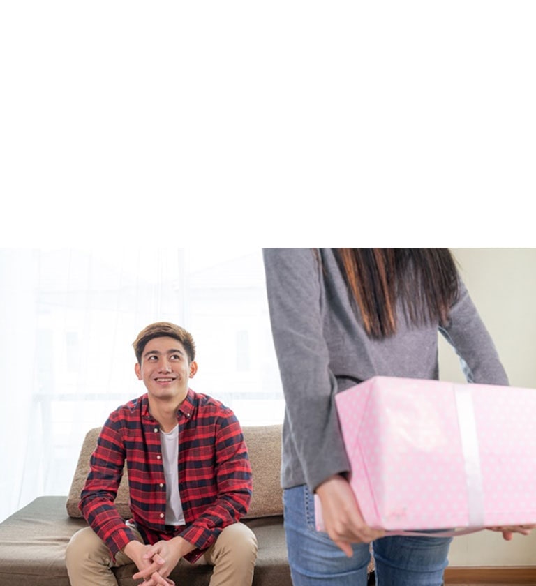 ของขวัญวันเกิดแฟนผู้ชาย แนะนำให้อะไรดี สร้างโมเมนต์ประทับใจ | LG ประเทศไทย ของขวัญวันเกิดแฟนผู้ชาย แนะนำให้อะไรดี สร้างโมเมนต์ประทับใจ | Lg ประเทศไทย