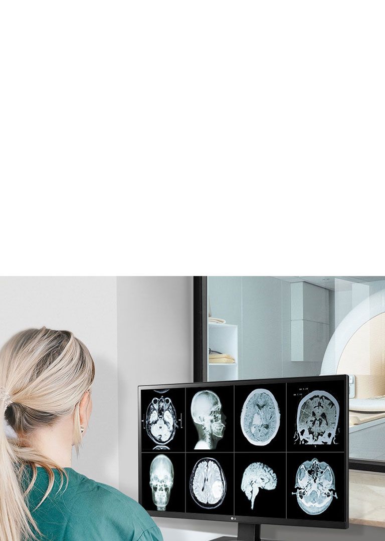 D01-02_clinical-monitors-Desktop