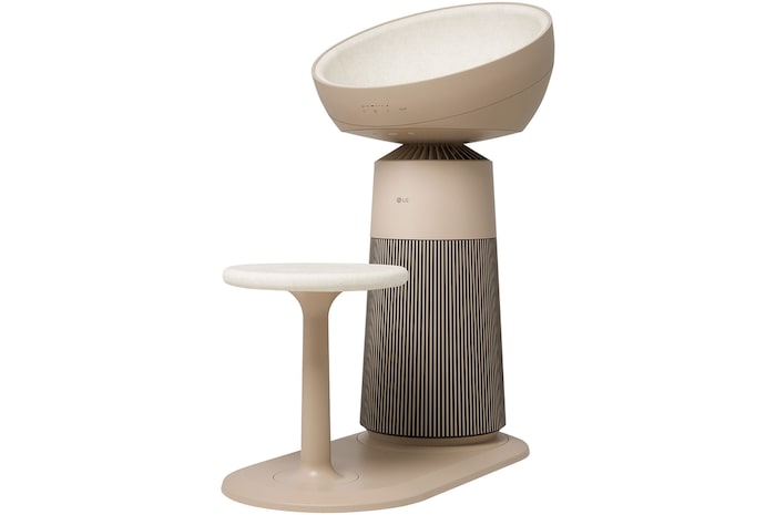 Front view of LG PuriCare™ AeroCatTower Air Purifier