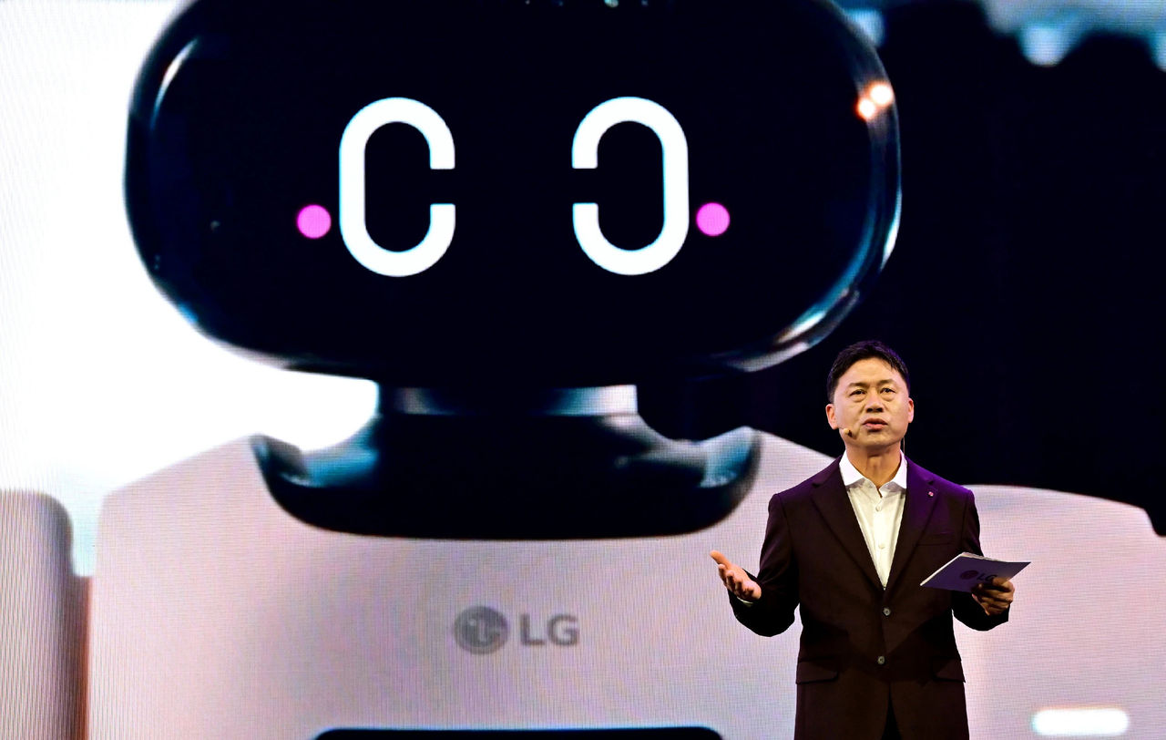 lg-world-premiere-image-3.jpg