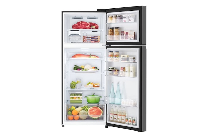 มุมมองเปิดด้านหน้าพร้อมอาหารที่เก็บอยู่