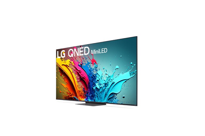 มุมมองด้านข้างหันไปทางซ้ายเล็กน้อยของ LG QNED TV, QNED86