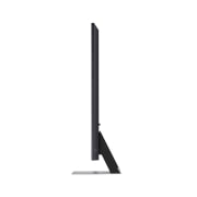 มุมมองด้านข้างหันไปทางซ้ายเล็กน้อยของ LG QNED TV, QNED90