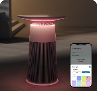 โต๊ะฟอกอากาศ LG Puricare สีแดง แสดงการตั้งค่าสีและความสว่างในห้องมืด ผ่านการสั่งงานควบคุมด้วยแอปมือถือ LGThinQ