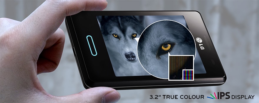 หนาจอ IPS ขนาด 3.2 นิ้ว ใหภาพคมชัด สีสันสมจริง
