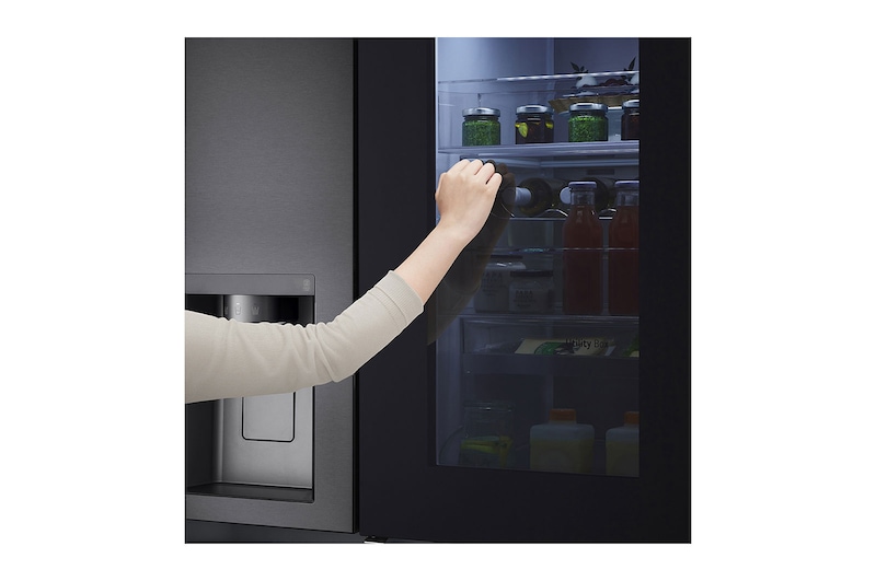 LG Instaview Door-in-Door รุ่น GC-X257CQES ฟรี ตู้เย็น 1 ประตู รุ่น GN-304SGBT, ISVBK