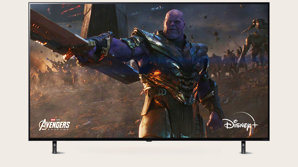 หน้าจอแสดงฉากจาก Avengers Endgame ด้านล่าง ไดอะแกรมแสดงสองภาพด้านบนโดยแบ่งเพื่อแสดงคอนทราสต์
