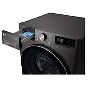 Detergent port