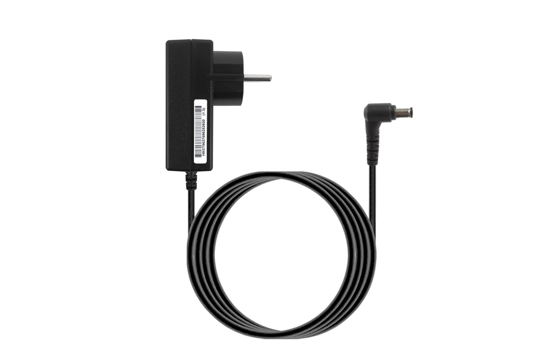 LG อะแดปเตอร์สายชาร์จ (รบกวนตรวจสอบรุ่นกับเจ้าหน้าที่ก่อนกดสั่งซื้อที่ LINE OA ID : @386mmjap), EAY62768625
