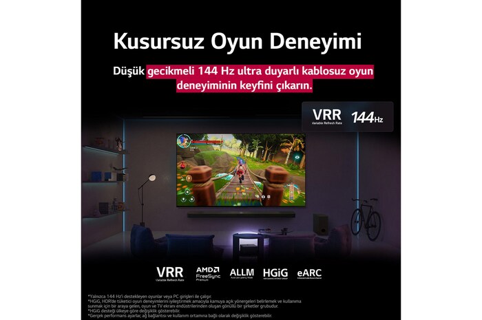 Loş ışıklı bir oturma odasında QNED9M ekranında bir oyun görüntüleniyor. Zero Connect Box kahve sehpasının içinde duruyor. Metin, düşük gecikme süreli 144Hz ultra hızlı kablosuz oyun performansından söz ediyor.