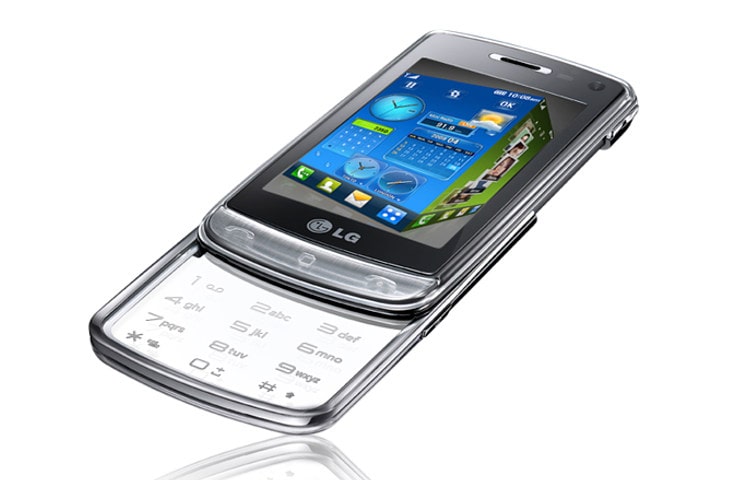 LG , GD900