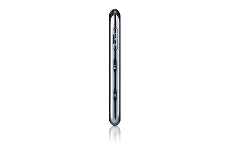 LG , GM735